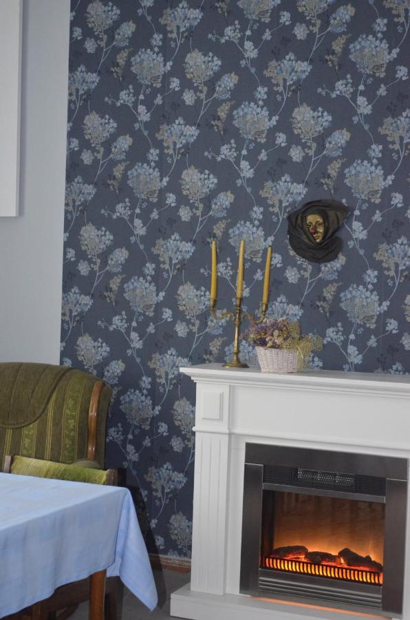 Dom Otwarty Apartment Jelenia Góra Екстериор снимка