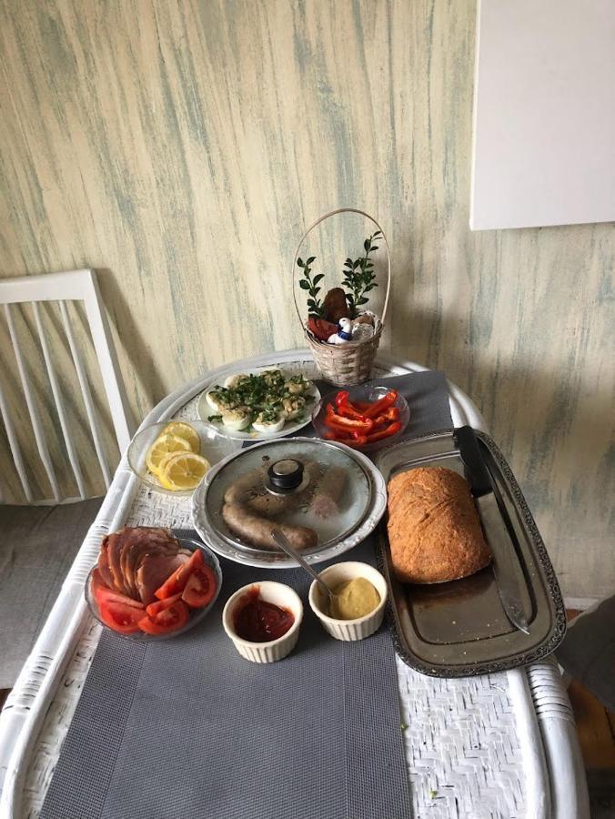 Dom Otwarty Apartment Jelenia Góra Екстериор снимка