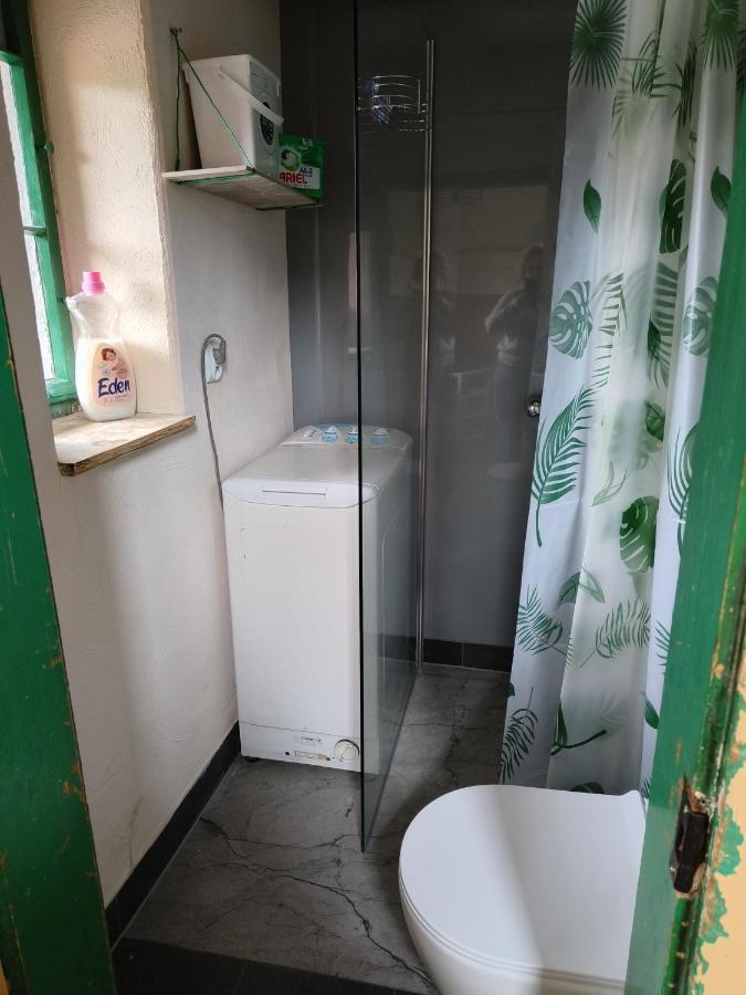 Dom Otwarty Apartment Jelenia Góra Стая снимка